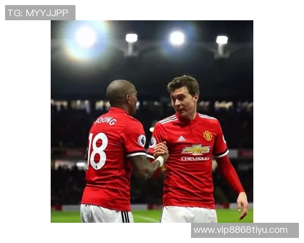 24岁范德芬边路狂飙如入无人之境展现中卫惊人速度与技术