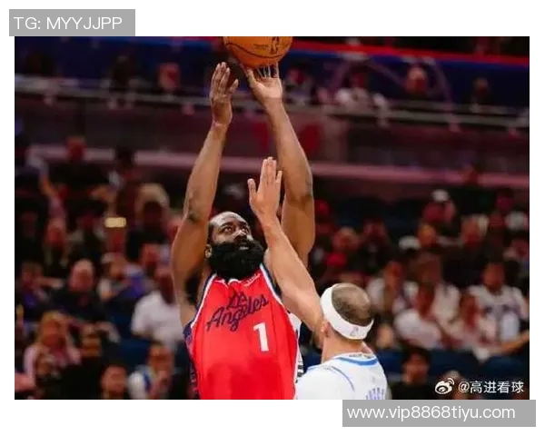 快船迎战鹈鹕比尔复出与哈登小卡琼斯祖巴茨联手出战